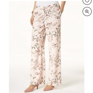 Alfani Woman 🌸 Emma botanical floral wide leg pants